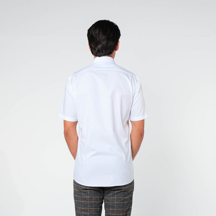 OLYMP LUXOR Shirt เสื้อเชิ้ตชายแขนยาว ทรงหลวม ผ้าเรียบ สีขาว 