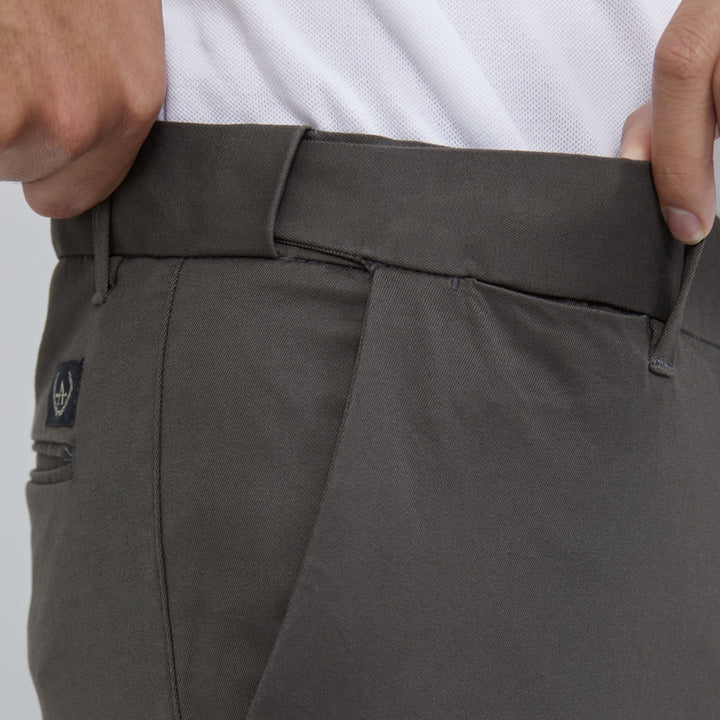 ARROW CHINO กางเกงชิโน่ ลำลองขายาว SMART Fit รุ่น Easy Move ปรับเอวได้ MECM9T5-OV สีเขียวขี้ม้า 