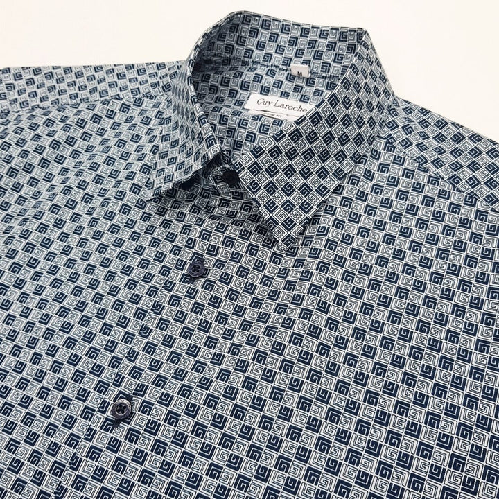 Guy Laroche เสื้อเชิ้ตคอปก ทอลายในตัว  ทรง Slim fit สวมใส่เข้ารูป Guy Laroche