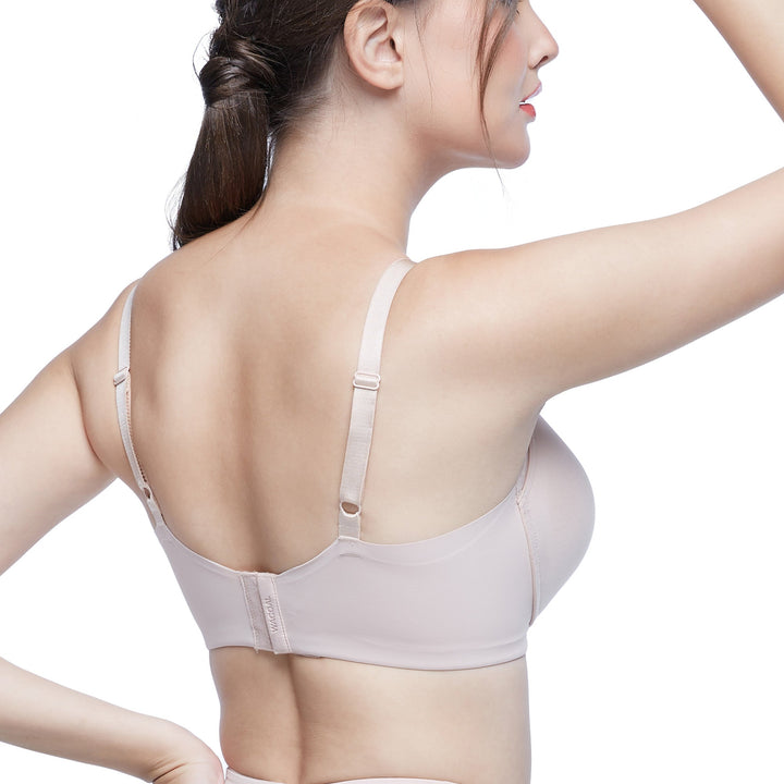 Wacoal Curve Diva Wireless Bra Cool บราไร้โครง เก็บกระชับ สาวคัพใหญ่ รุ่น WB7539 Wacoal