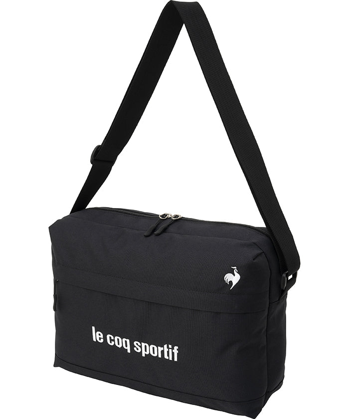le coq sportif กระเป๋าสะพายข้าง Crossbody สีดำ (กระเป๋าแฟชั่น, กระเป๋า, bag, lecoq, เลอค็อก) 
