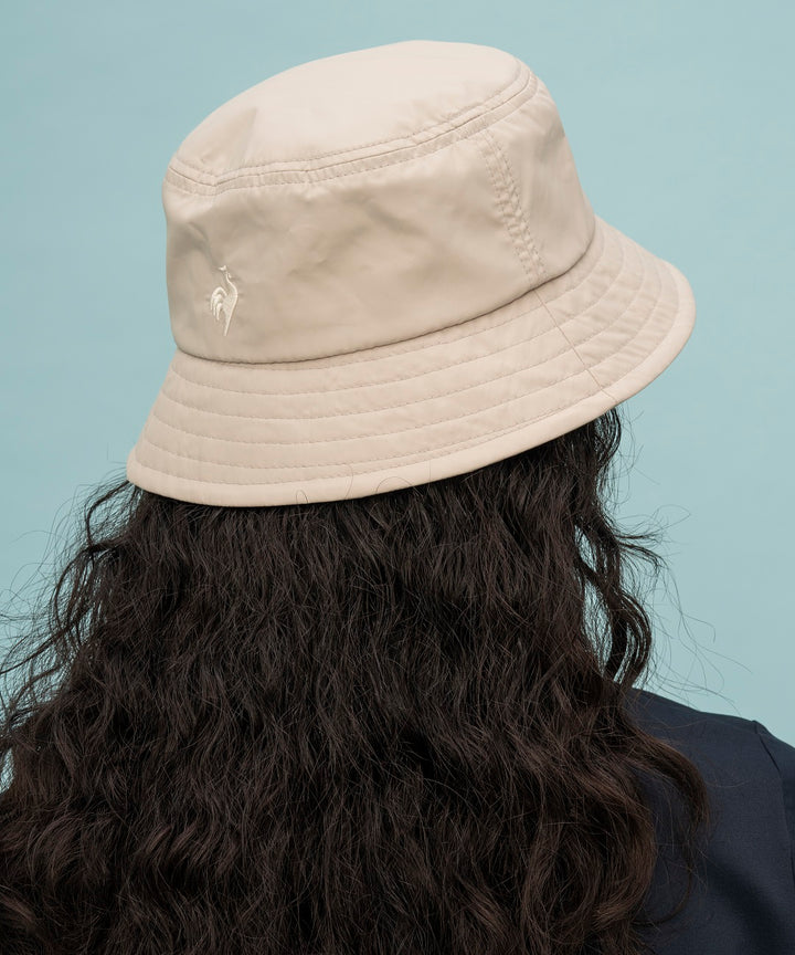 le coq sportif หมวกบัคเก็ต พับเก็บได้ สีเบจ (แฟชั่น, กันแดด, bucket,  lecoq, เลอค็อก, Pocketable Hat) 