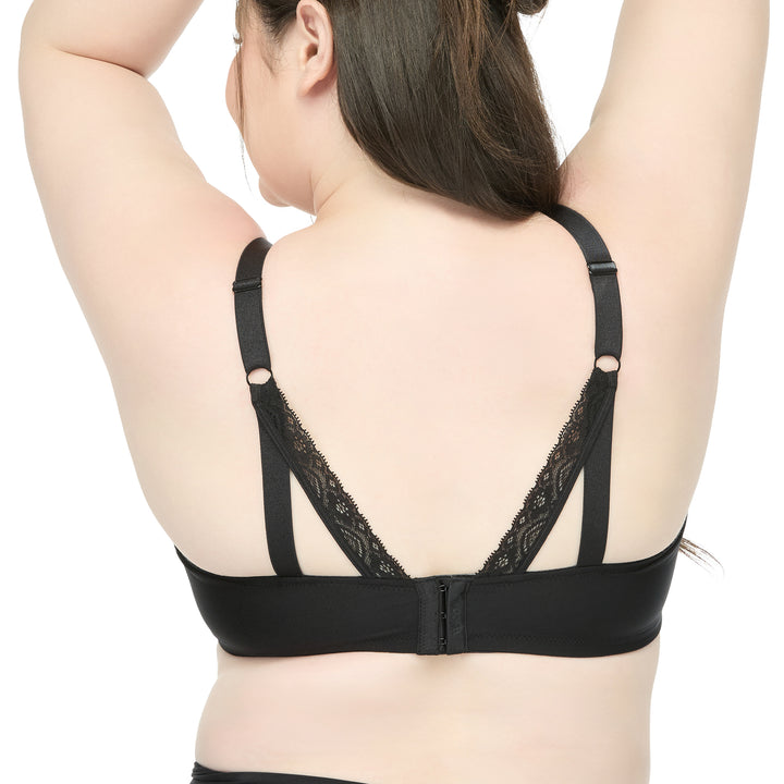 Wacoal Curve Diva Wireless Bra บราไร้โครงเก็บกระชับ สาวพลัสไซซ์ รุ่น WQ1539 
