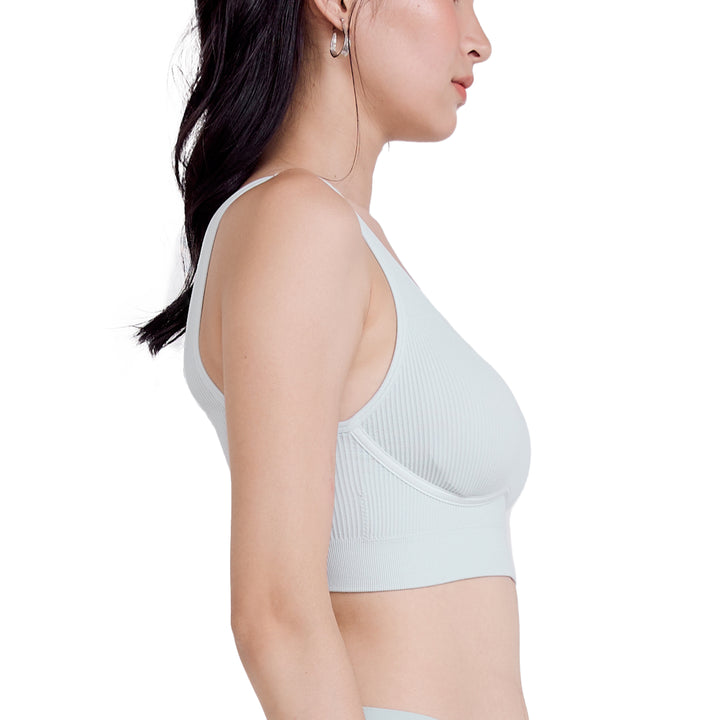 Wacoal Mood Camisole Bra ชุดชั้นในวัยรุ่น บราสวมหัว เสื้อกล้ามตัวสั้น มีบราในตัว รุ่น WH9M36 