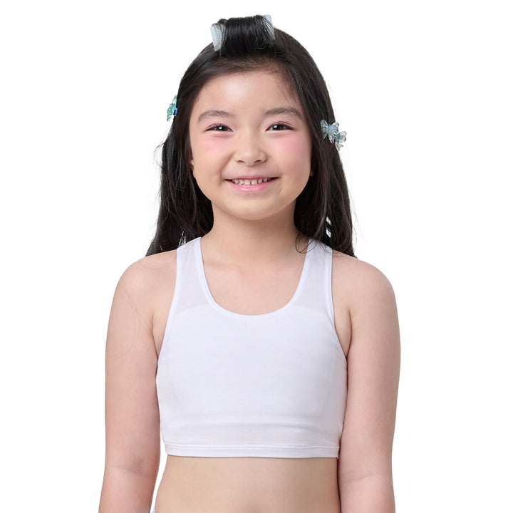 Wacoal Bloom Step 1 ชุดชั้นในสำหรับเด็ก เสื้อกล้ามครึ่งตัวแบบเรียบ รุ่น WH6K23 Wacoal