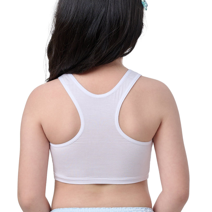 Wacoal Bloom Step 1 ชุดชั้นในสำหรับเด็ก เสื้อกล้ามครึ่งตัวแบบเรียบ รุ่น WH6K23 Wacoal