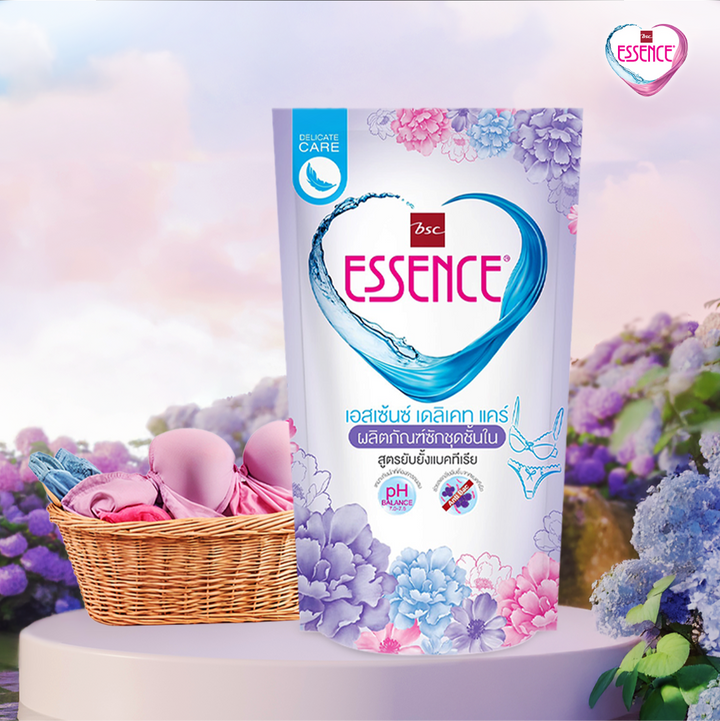 ESSENCE ผลิตภัณฑ์ซักผ้า เอสเซ้นซ์ สำหรับชุดชั้นใน 400 มล. (1 ลัง บรรจุ 24 ถุง) ESSENCE