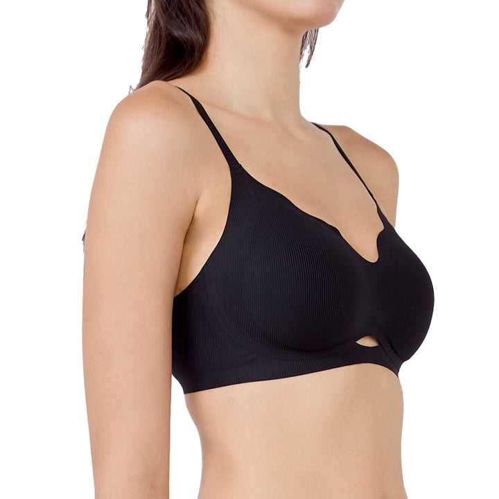 Wacoal Mood Smooth Bra ชุดชั้นในวัยรุ่น บราไร้ตะเข็บ รุ่น MM1Y03 Wacoal