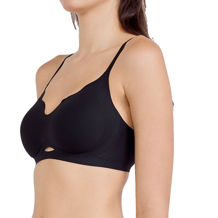 Wacoal Mood Smooth Bra ชุดชั้นในวัยรุ่น บราไร้ตะเข็บ รุ่น MM1Y03 Wacoal