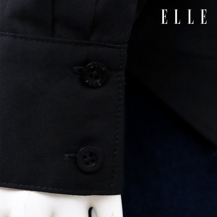 ELLE เสื้อเชิ๊ตสตรีผ้า COTTON แขนยาว ทรง BASIC ติดชิ้นโลโก้ LIMITED EDITION COLLECTION ELLE 80 YEARS ที่อก รุ่น W3B393 ELLE