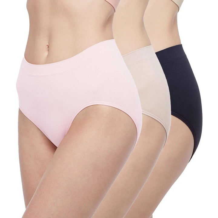 Wacoal Panty Half Skin กางเกงใน ไร้ตะเข็บ ครึ่งตัว 1 Pack 3 pcs รุ่น WU3771/WU3T71 Wacoal