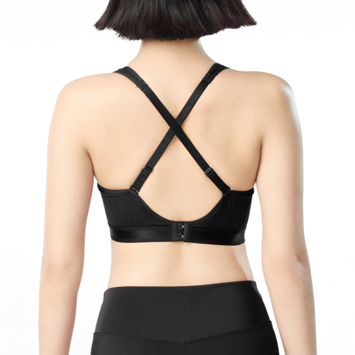 Wacoal Motion Wear บราสำหรับออกกำลังกาย In to Out รุ่น WR1249 Wacoal