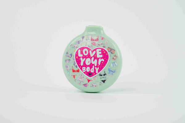 (ของแถม งดจำหน่าย) Wacoal Love Your body หวีกระจก (1ชิ้น) รุ่น WZM2063 Wacoal