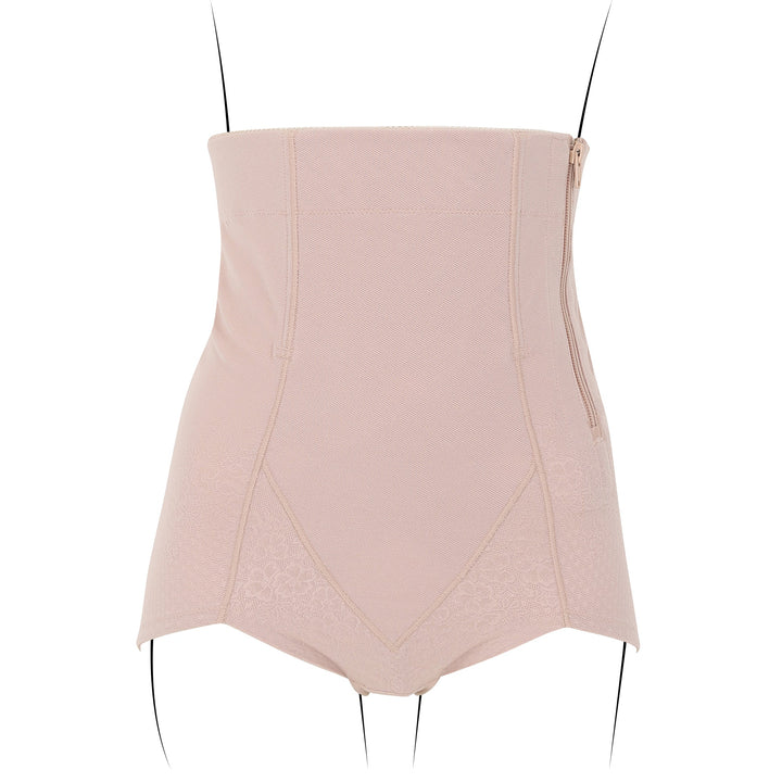 Wacoal Maternity Stay สเตย์สำหรับคุณแม่หลังคลอด รูปแบบขาสั้นเอวสูง รุ่น WM2060 Wacoal