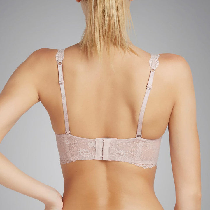 BSC lingerie ชุดชั้นในบรา MOLD บรารูปแบบมีโครงถอดสายบ่าได้ - BB6640 BSC Lingerie