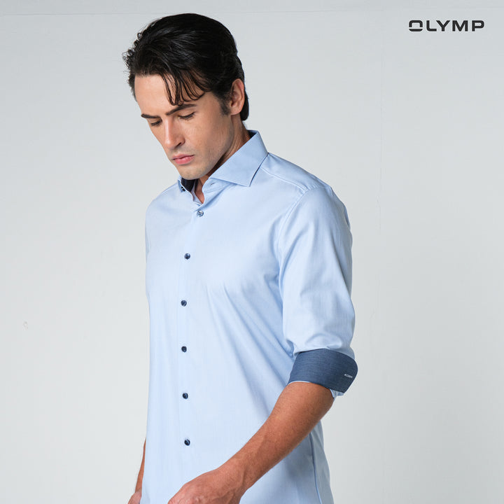 OLYMP  24/Seven Level Five Shirt เสื้อเชิ้ตปรับอุณหภูมิ  สีฟ้า ผ้าเท็กเจอร์แต่งปก ทรงพอดีตัว ยืดหยุ่นได้ดี  ควบคุมกลิ่น เบาเหมือนสวมใส่ชุดกีฬา SUMM24 
