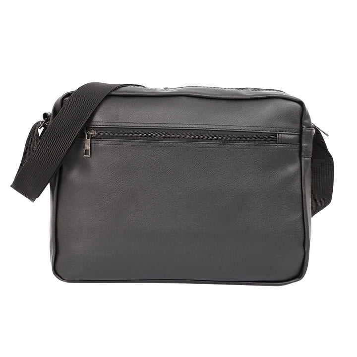 GETAWAY กระเป๋าหนัง PVC สะพายข้าง-ใบใหญ่ทรงนอน น้ำหนักเบา สะดวกในการใช้งาน Arrow Lite