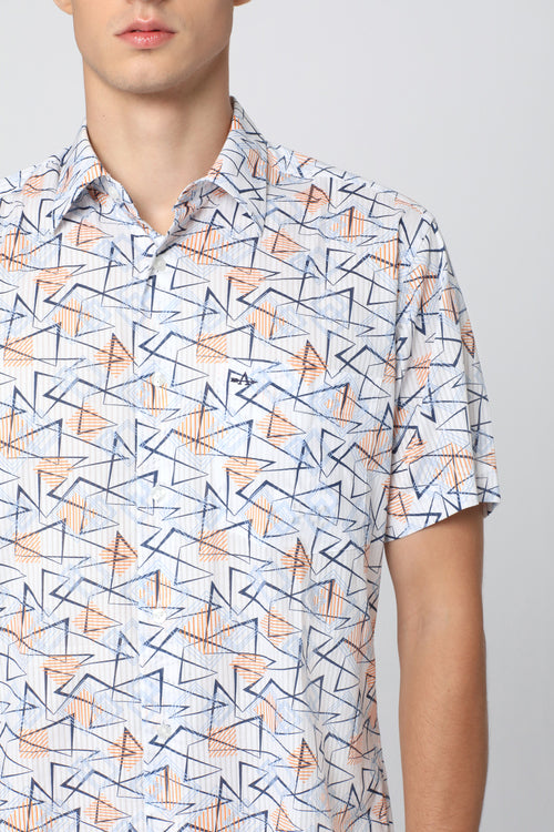 ARROW Geo Breeze Cotton Shirt เสื้อเชิ้ตแขนสั้น ลายกราฟิกเรขาคณิต ทรง Comfort MACC560 BU 