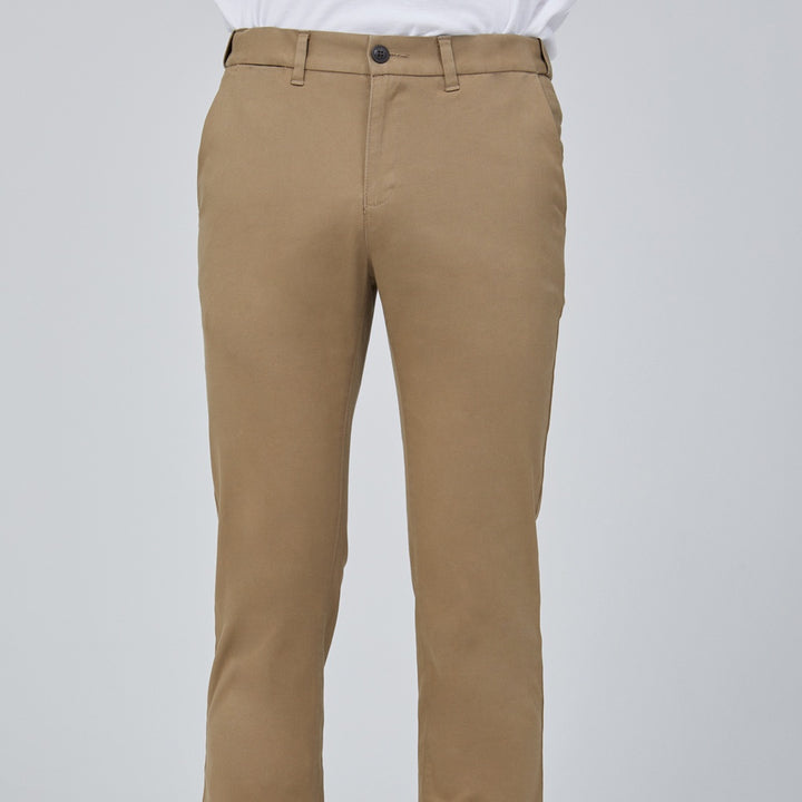 ARROW CHINO กางเกงชิโน่ ลำลองขายาว SMART Fit รุ่น Easy Move ปรับเอวได้ MECM9T5-KO สีเบจ 