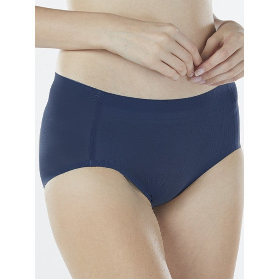 ELLE Lingerie กางเกงในไร้ตะเข็บรูปแบบ Boyleg มีให้เลือก 6 สี รุ่น LU9851 