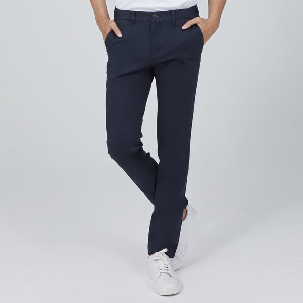 ARROW CHINO กางเกงชิโน่ ลำลองขายาว SMART Fit รุ่น Easy Move ปรับเอวได้ MECM9T5-NV สีกรม 