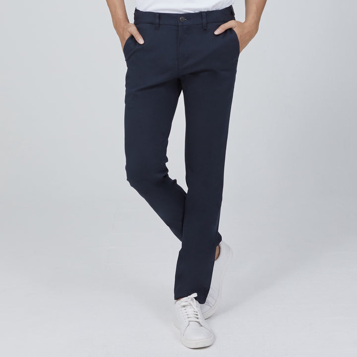 ARROW CHINO กางเกงชิโน่ ลำลองขายาว SMART Fit รุ่น Easy Move ปรับเอวได้ MECM9T5-NV สีกรม 