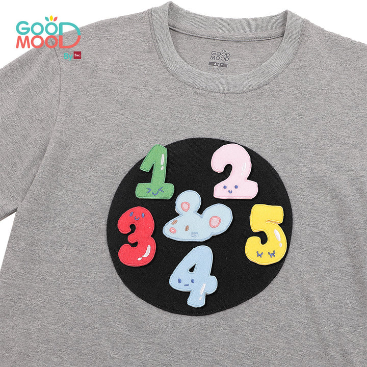 Good Mood by bsc เสื้อยืดคอกลม แขนสั้น สีเทา + PATCHES ลายตัวเลข 6 ชิ้น สำหรับเด็กอายุ 2-9 ปี ผ้าคอตตอน ICCSHOPPING