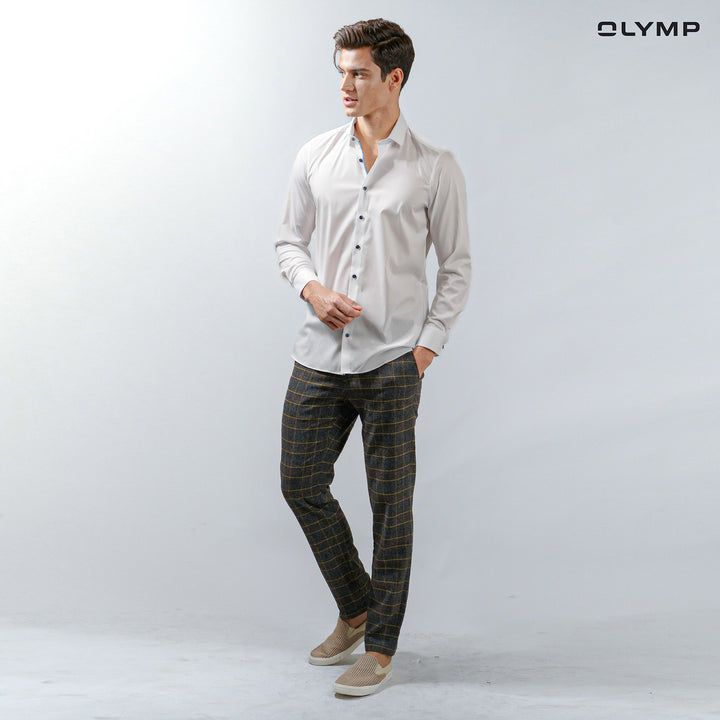 OLYMP  Level Five Shirt เสื้อเชิ้ตรักษ์โลก สีขาว แต่งดีเทล ทรงพอดีตัว ยืดหยุ่นได้ดี รีดง่าย AUTU23 