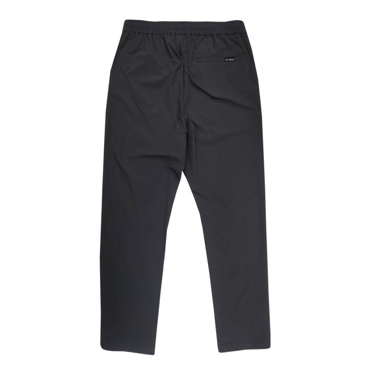 Guy Laroche กางเกงจ็อกเกอร์ผู้ชาย ผ้า Nylon-Spandex สีเทา รุ่น BSG6200W5DG ICCSHOPPING