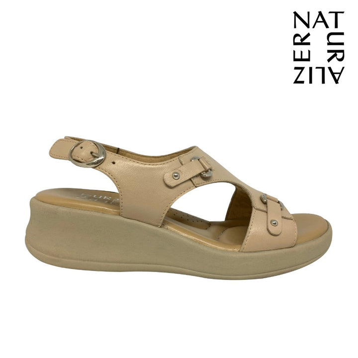 NATURALIZER รองเท้ารุ่น Light Step (NAC14) 