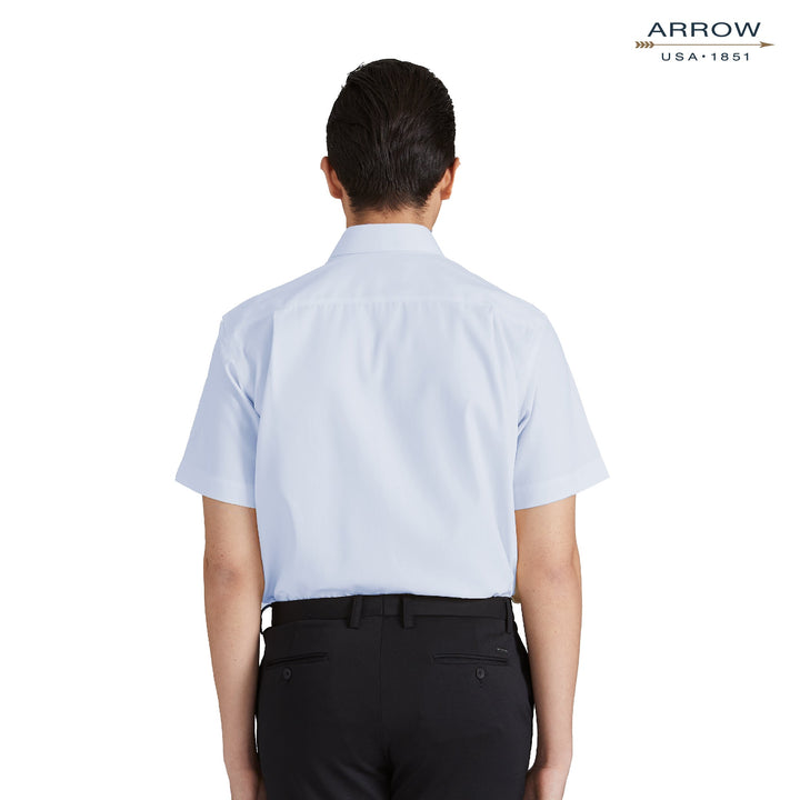 ARROW Wrinkle Free SHIRT -รีดง่าย ยับยาก - เสื้อเชิ้ตทำงานแขนสั้นสีฟ้า ทรง COMFORT FIT รหัส MACC635W2BRBU 