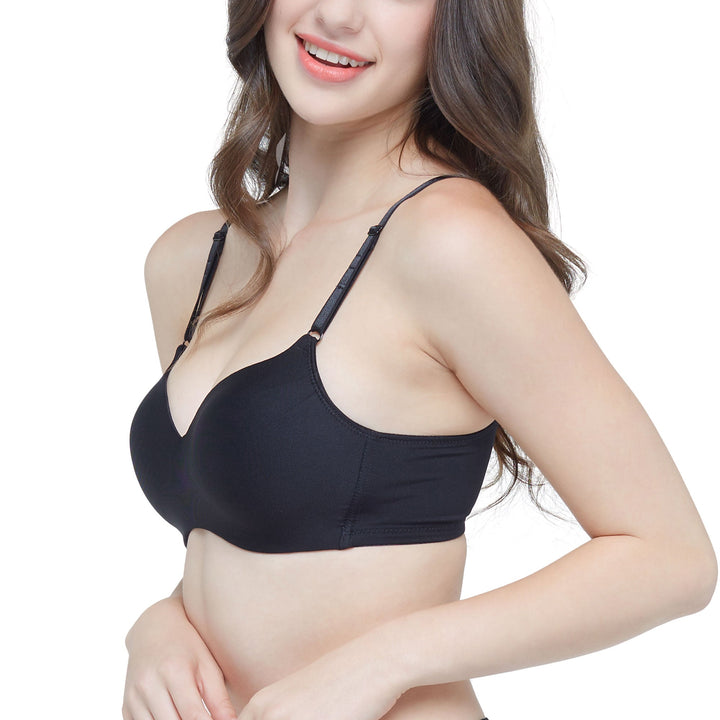 Wacoal Surprise Comfort Wireless Bra บราไร้โครง เสริมฟองน้ำ รุ่น WB3X96 Wacoal