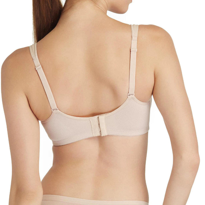 Wacoal Motion Wear Hard บราออกกำลังกาย รุ่น WR1483 Wacoal