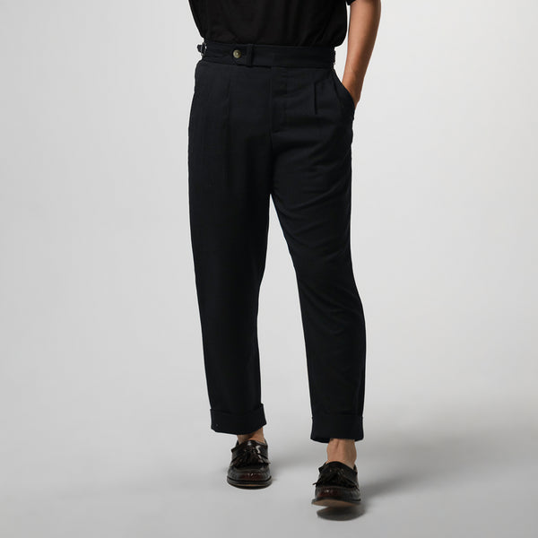 era-won กางเกงขายาว รุ่น Double Belts Trousers V1 ทรง Skinny Crop เอวสูง สี Shadow (ดำกรม) 