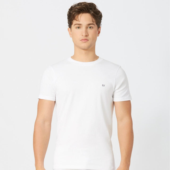 Guy Laroche เสื้อ T-Shirt ผ้า 100% Cotton คอกลมเนื้อแน่นนุ่มสบาย รุ่น(JVU2401R4) ICCSHOPPING