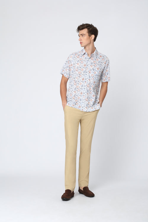 ARROW Geo Breeze Cotton Shirt เสื้อเชิ้ตแขนสั้น ลายกราฟิกเรขาคณิต ทรง Comfort MACC560 BU 