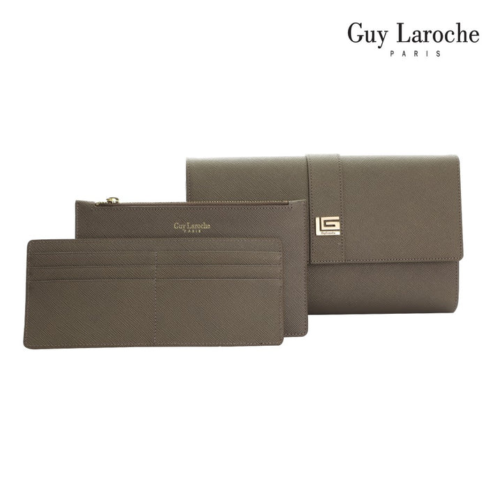 Guy Laroche กระเป๋าสะพายสตรี รุ่น CLASSIC III ( หนังอัดลาย ) - AGH0112_BR 