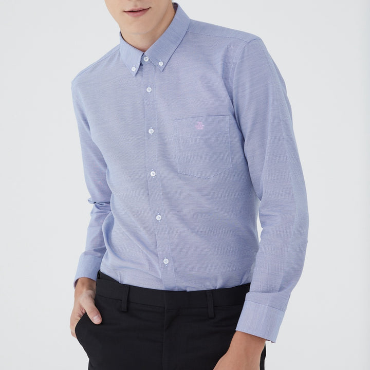 ARROW EASY CARE SHIRT -ดูแลรักษาง่าย สวมใส่สบาย- เสื้อเชิ้ตทำงานแขนยาวสีฟ้า ทรง SLIM FIT รหัส MACS961BU 