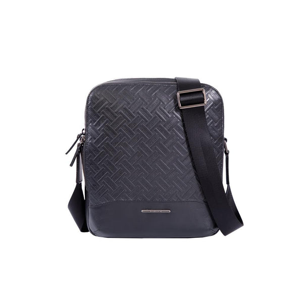 Guy Laroche กระเป๋าสะพายผู้ชาย แบบ Cross Body รุ่น MGC0323CW5 - สีดำ ICCSHOPPING
