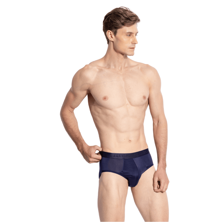 ELLE HOMME | กางเกงชั้นในทรง Slim รุ่น Quick Dry ผ้าลื่นเย็น เบาบางสบาย กลมกลืนรูปร่าง ซักแห้งเร็วแพ็ค 4 ชิ้น | KUB8901 ELLE HOMME