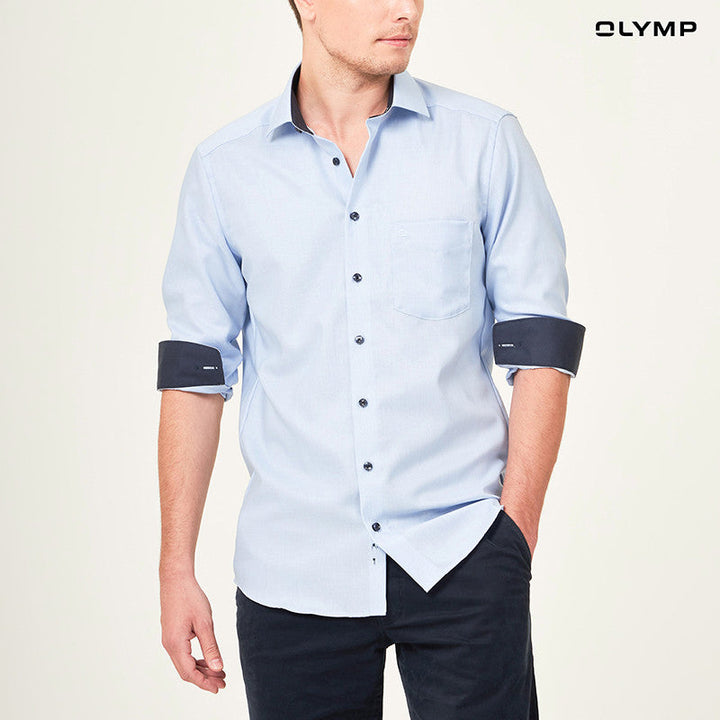 OLYMP LUXOR Shirt เสื้อเชิ้ตชาย  สีฟ้า ผ้าเท็กเจอร์ แต่งดีเทลน้ำเงิน ทรงหลวม ใส่สบาย รีดง่าย  NOSLGR ICCSHOPPING