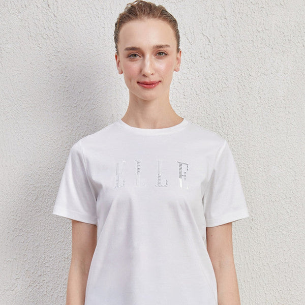 ELLE เสื้อยืดคอกลม แขนสั้น ทรง BASIC  สีขาว รีด Crystal  ELLE กลางอก  รุ่น W3K712 ICCSHOPPING