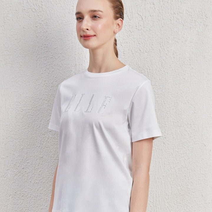 ELLE เสื้อยืดคอกลม แขนสั้น ทรง BASIC  สีขาว รีด Crystal  ELLE กลางอก  รุ่น W3K712 ICCSHOPPING