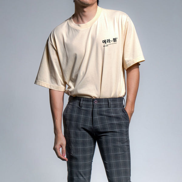 era-won เสื้อยืด Oversize T-Shirt สกรีนเกาหลีด้านข้างหน้าอก สี Beige (คอชั้นเดียว)-Draft ICCSHOPPING
