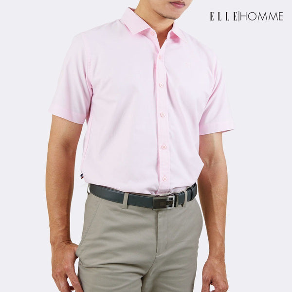ELLE HOMME | เสื้อเชิ้ตแขนสั้น คอปกเชิ้ต ทรงโอเวอร์ไซซ์ สวมใส่สบาย ปักโลโก้ EH สีชมพู | W8B670 ICCSHOPPING