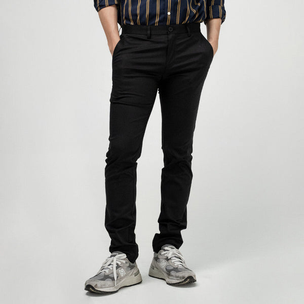 era-won กางเกงสแลคขายาว ทรงเดฟ รุ่น  Lightweight Super Skinny สี Black