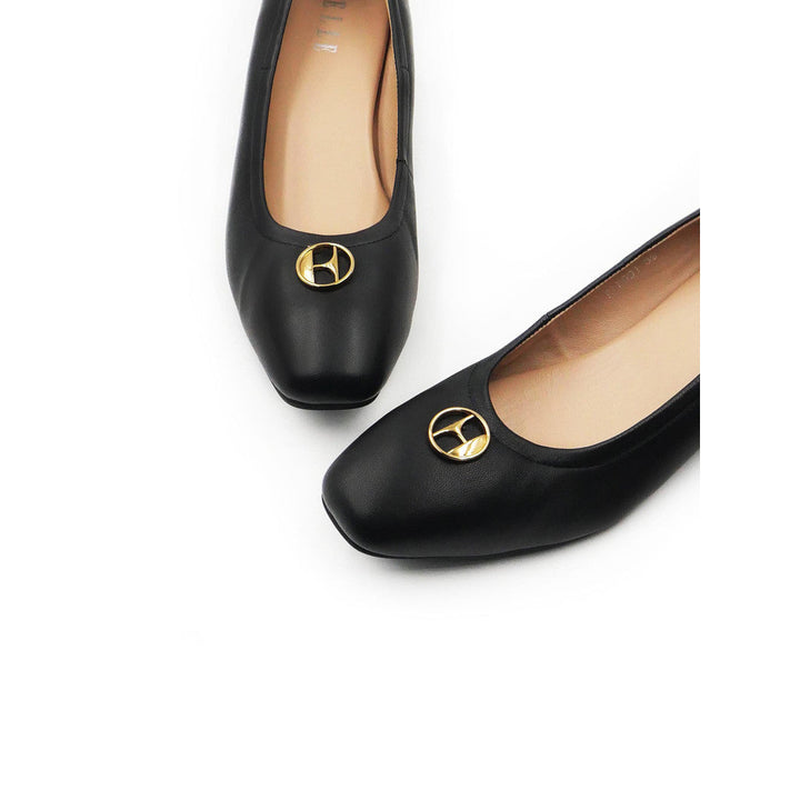 ELLE SHOES รองเท้าหุ้มส้นหัวมน ส้นสูง 1 นิ้ว หนังแกะแท้ มีให้เลือก 3 สี รุ่น ELBL001 ICCSHOPPING