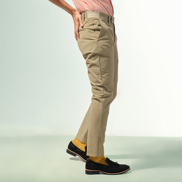 era-won กางเกงขายาว เอวยางยืด รุ่น GOLF FABRIC PANTS (065V9) สี Khaki 