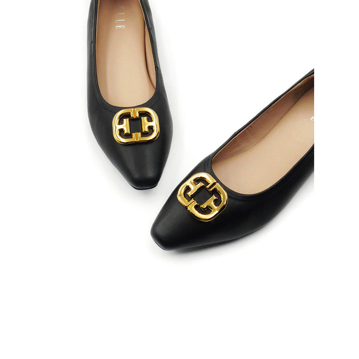 ELLE SHOES รองเท้าหุ้มส้นหัวมน หนังแกะแท้ แต่งโลโก้สีทอง มีให้เลือก 3 สี รุ่น- ELBL002 ICCSHOPPING
