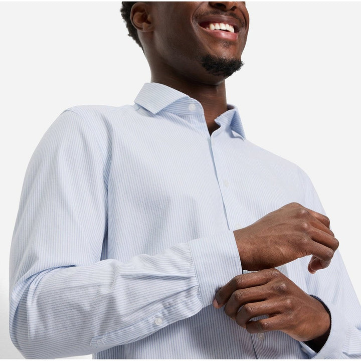 OLYMP Level five Shirt เสื้อเชิ้ตผู้ชายแขนยาว ทรงพอดีตัว สีฟ้า ยื่นหยุ่นได้ดี รีดง่าย (10S3BU) WINT25 ICCSHOPPING